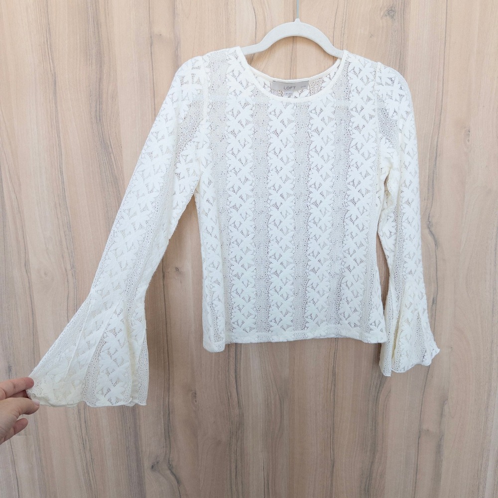 LOFT Women Sheer Lace Top M Petite White Floral Flare Sleeve Boho Fairy Coquette